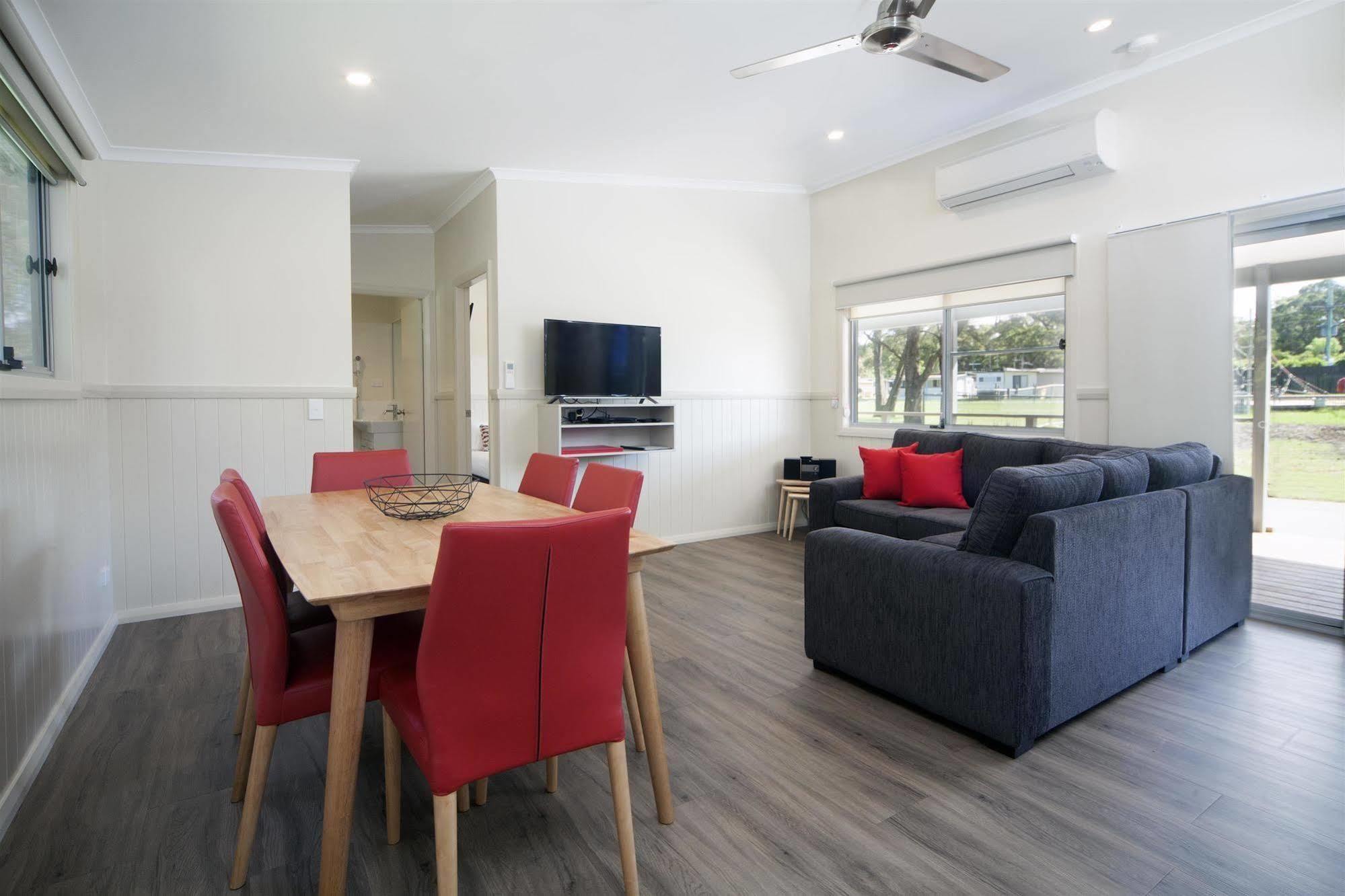 Holiday Haven Culburra Beach Hotel Esterno foto