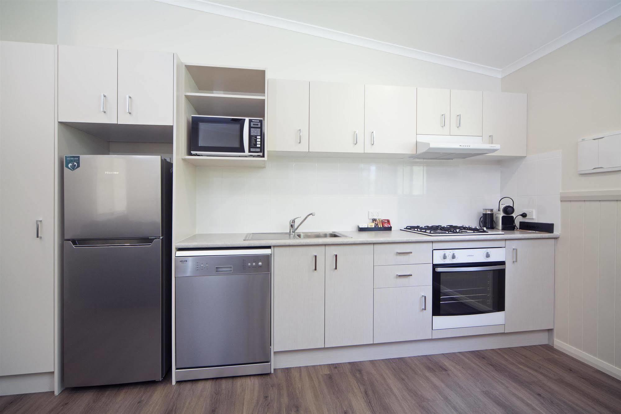 Holiday Haven Culburra Beach Hotel Esterno foto
