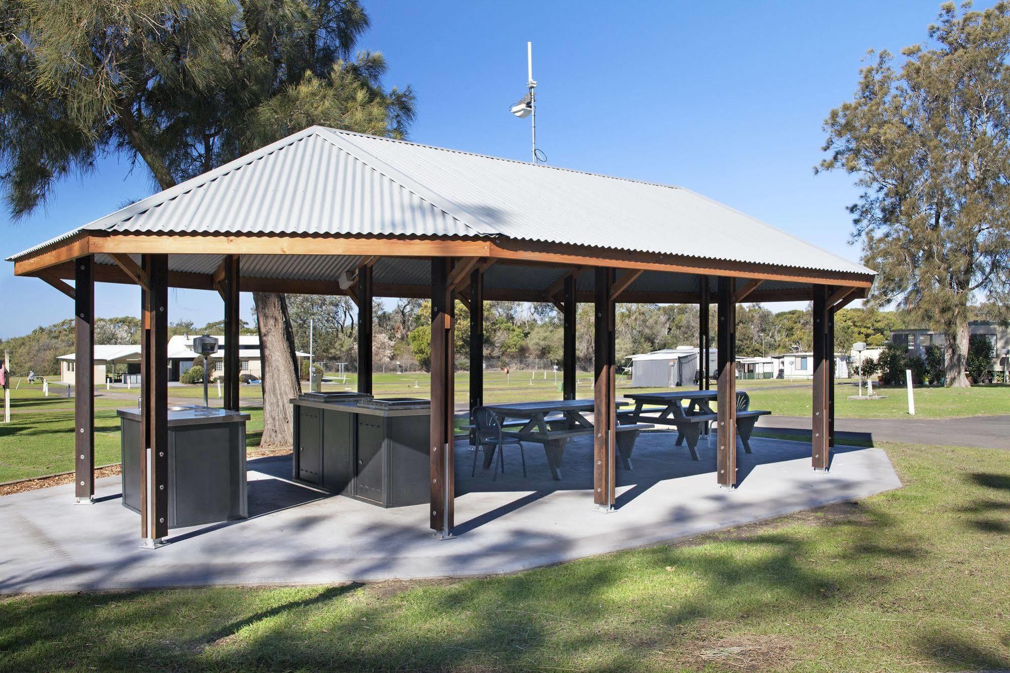 Holiday Haven Culburra Beach Hotel Esterno foto